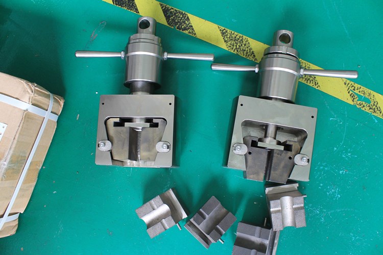 ����ԇ�C�A�߷�������N�A�߼���